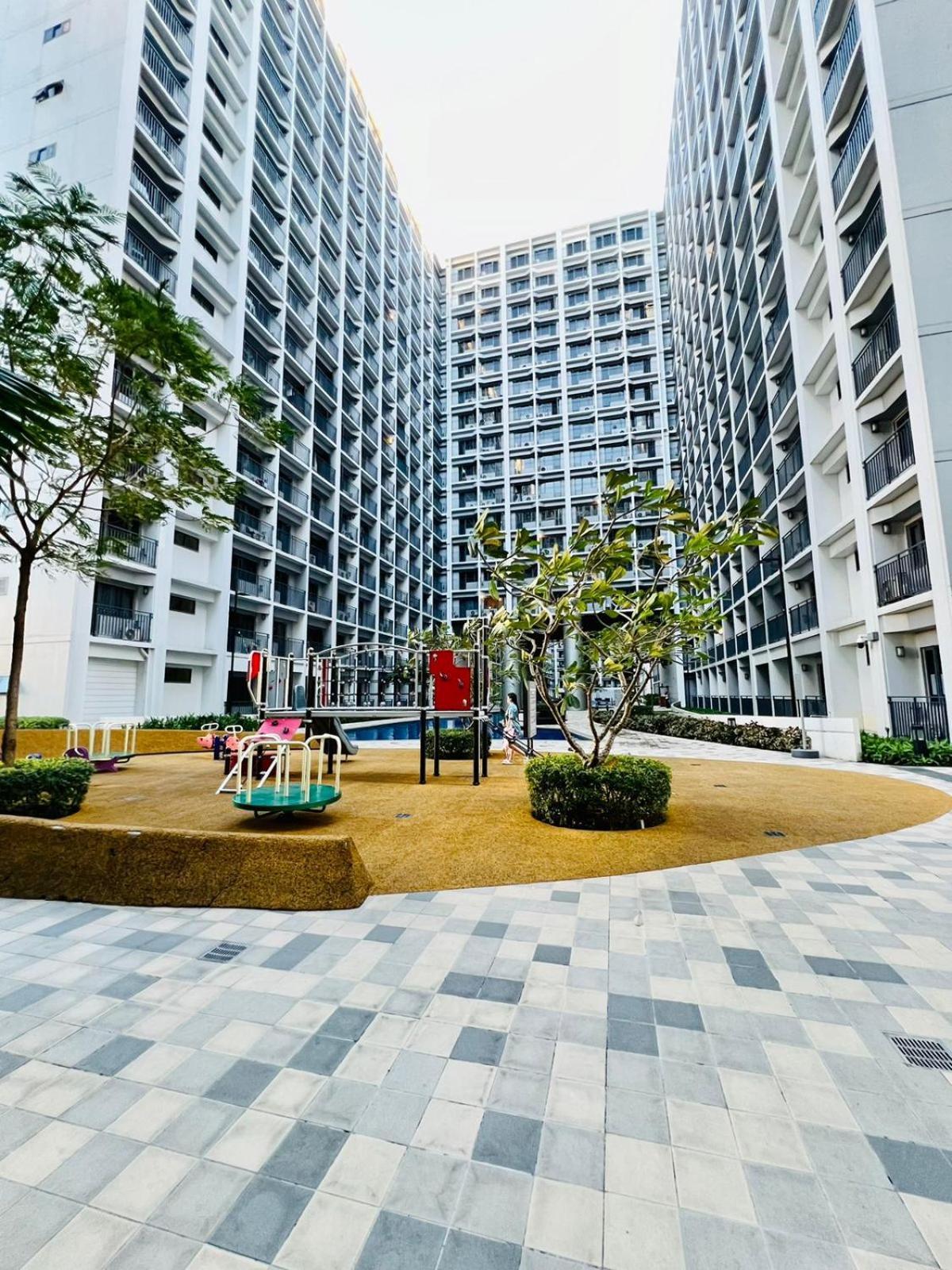 Shore 2 Residences Tower 2 Pasay Exterior foto